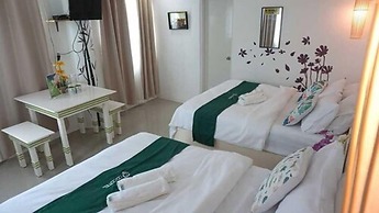 Cronin Inn by Cocotel