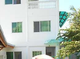 Cronin Inn by Cocotel