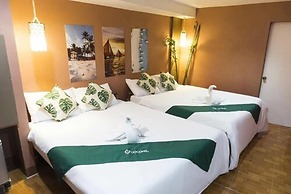 El Moro Beach Resort by Cocotel