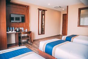 Himalayan Suite Hotel