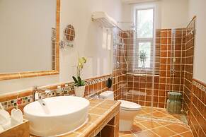 Hainan Xikang Wellness & Resorts