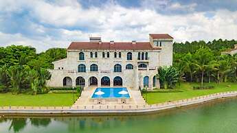 Hainan Xikang Wellness & Resorts