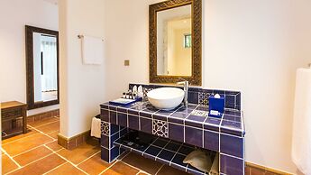 Hainan Xikang Wellness & Resorts