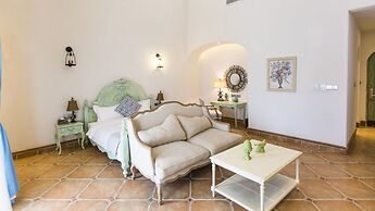 Hainan Xikang Wellness & Resorts