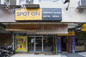 SPOT ON 89962 Perfect Class Hotel