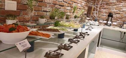 V One Hotel-Ambara Elite