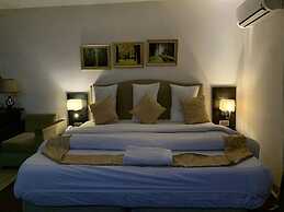 The Autograph Executive Hotel