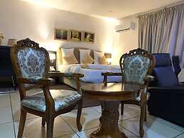 The Autograph Executive Hotel