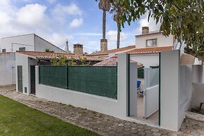 A14 - Cozy Torraltinha Apartment