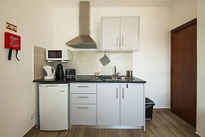 A38 - Rising Sun Top-Floor Flat