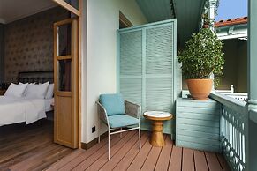 The Blue Fox Hotel