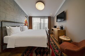 The Blue Fox Hotel