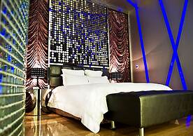 Royal Group Motel Ming Zu Branch