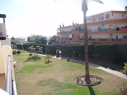 Apartment Low Cost Real De Torrequebrada