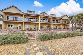 Dog Friendly Home with Ocean View from Balcony by RedAwning