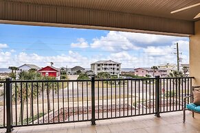 Dog Friendly Home with Ocean View from Balcony by RedAwning