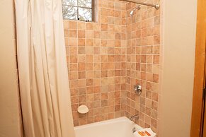 13 In The Pines 3 Bedroom Townhouse by RedAwning