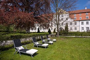 Hotel Schloss Lautrach