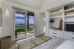 Hale Nanea 1 Bedroom Home by RedAwning