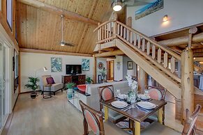 Hale Anuenue Nuku - The Rainbows End 3 Bedroom Home by RedAwning