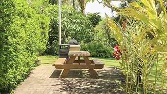 Beautifully Upgraded, Full Kitchen, Comfy King Bed, Ac 1 Bedroom Condo