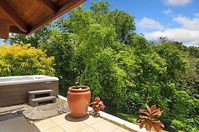 Kapiolani - As Seen On Hgtv 3 Bedroom Home by RedAwning