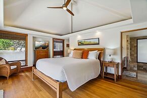 Kapiolani - As Seen On Hgtv 3 Bedroom Home by RedAwning