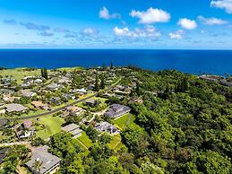 Kapiolani - As Seen On Hgtv 3 Bedroom Home by RedAwning