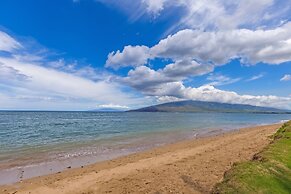 Maui Sunset B110 1 Bedroom Condo by RedAwning