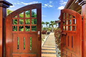 Aloha Spirit Maui 2 Bedroom Home by RedAwning
