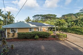 Hale O Makani 3 Bedroom Home by RedAwning