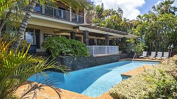 Huaka Mahina 4 Bedroom Home by RedAwning