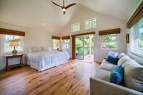 Hale Hoku 5 Bedroom Home by RedAwning