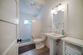 Hale Hoku 5 Bedroom Home by RedAwning