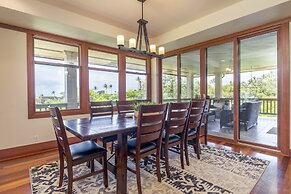 Mauna Pua - A 7 bedroom Kauai Vacation Rental Home by RedAwning