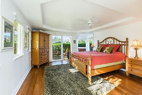 S Of Kamalii 47 3 Bedroom Home by RedAwning