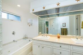 S Of Kamalii 47 3 Bedroom Home by RedAwning