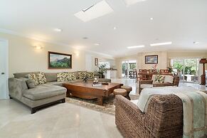 Kailua Beachside 4 Bedroom Home by RedAwning