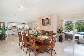 Kailua Beachside 4 Bedroom Home by RedAwning