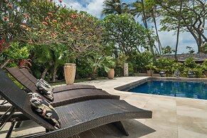 Kailua Beachside 4 Bedroom Home by RedAwning