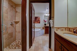 Hale Tiare 2 Bedroom Condo by RedAwning