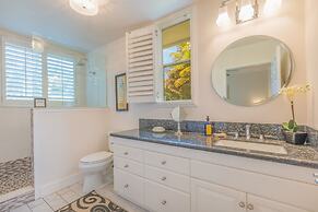 Hale Emmalani #311 2 Bedroom Condo by RedAwning