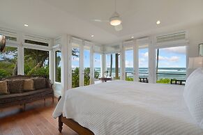 King Hale 4 Bedroom Home by RedAwning