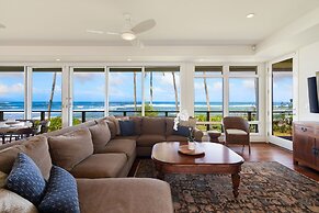 King Hale 4 Bedroom Home by RedAwning