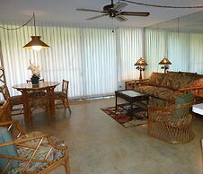 Maui Sunset B204 1 Bedroom Condo by RedAwning