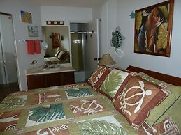 Maui Sunset B204 1 Bedroom Condo by RedAwning