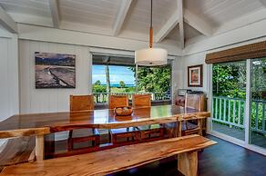 Hale Naninoa 5 Bedroom Home by RedAwning