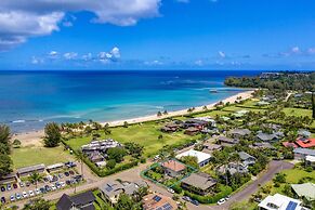 Hale Naninoa 5 Bedroom Home by RedAwning