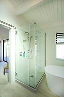 Haena Kai 3 Bedroom Home by RedAwning