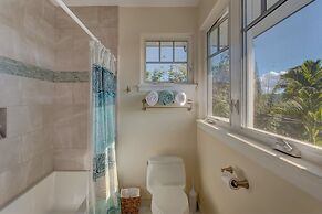 Pua Lani 2 Bedroom Home by RedAwning